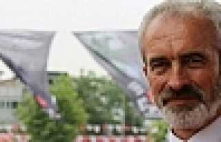 AÇBA DİVAN ÜYELİĞİNDEN İSTİFA ETTİ