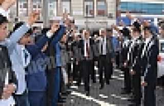 AHMET MERCAN’DAN GÖVDE GÖSTERİSİ