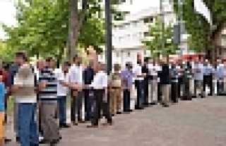 AK HENDEK BAYRAMLAŞTI