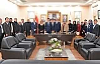 Ak Parti Yönetiminden Babaoğlu’na Ziyaret