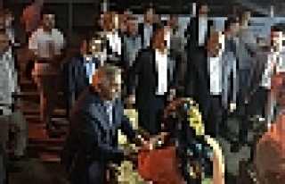 Ak Parti'den Davullu Manili Sahur