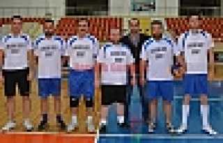 AKADEMİ, ATABEYLER YAPIYI TEMİZLEDİ