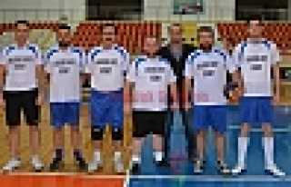 AKADEMİ, ÇAMLICA KOOPERATİFİNİ TEMİZLEDİ