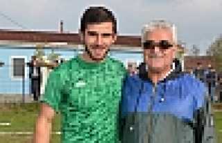 AKOVASPOR KALECİSİ VATAN BEKÇİSİ