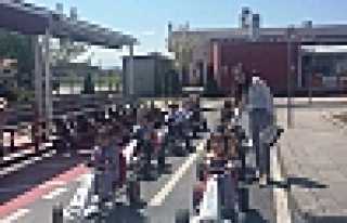 ANAOKULU ÖĞRENCİLERİ TRAFİK PARKINI GEZDİ