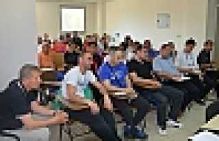 ANTRENÖRLERİMİZ DEĞERLENDİRME TOPLANTISINDA