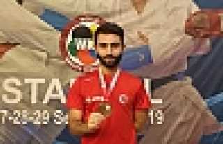 Ateş ve Kayacık Kampta