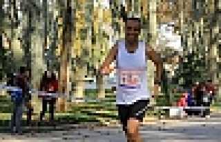 Aykut Duman Tokyo Maratonunda