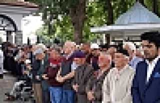 AYŞE TEYZE SON YOLCULUĞUNA UĞURLANDI