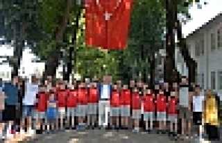 Babaoğlu Hentbolcuları Uğurladı 