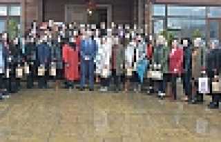 Babaoğlu Kadın Personelleri Unutmadı