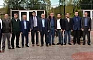 BAŞKAN PÜSKÜLLÜ BASINLA BULUŞTU