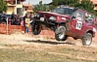 BAŞKURT VE MİNDİLOĞLU ALANYA YOLCUSU