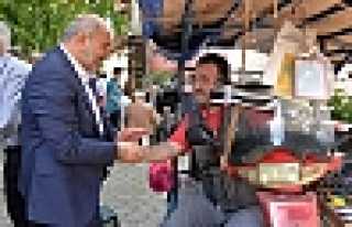 BAYRAMI BAYRAM YAPAN İNSANLARIN BAYRAMLAŞMASIDIR