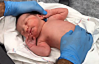 Bebeği İnşaata Terkettiler