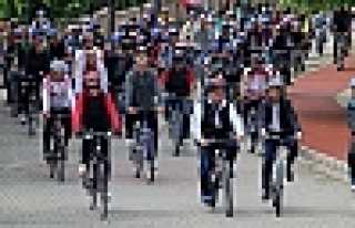 BİSİKLET TURUNA YOĞUN İLGİ 