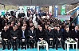 BÜYÜKŞEHİR’İN GÜÇLÜ HİZMET ELİ HENDEK’TE