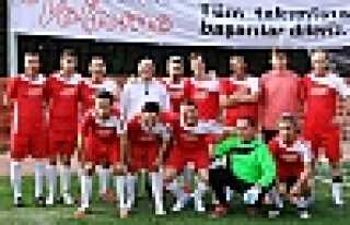 ÇAĞLA ÇİKOLATA NET SKORLA KAZANDI