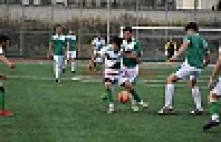 Çekişmeli Maçtan 1 Puanla Ayrıldılar