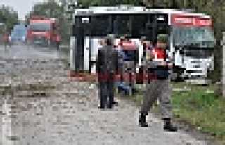 CENAZE DÖNÜŞÜ KAZA 7 YARALI