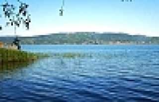 Çevre Haftasında Sapanca’da Temizlik 