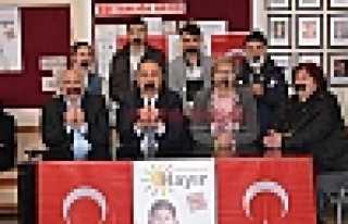 CHP’LİLERDEN İLGİNÇ PROTESTO