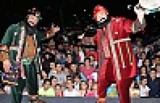 ÇOCUKLAR BOL BOL EĞLENDİ