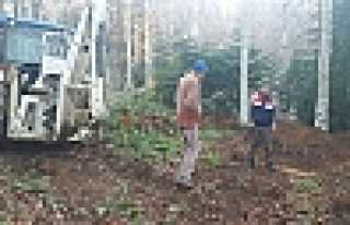 DEFİNECİLER SUÇÜSTÜ YAKALANDI