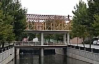 DERE ÜSTÜNDE YEMEK KEYFİ