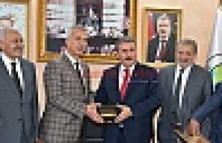 Destici’den Hayırlı Olsun Ziyareti