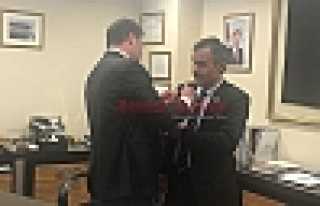 DİKMEN MUHTARINA ALTIN ROZET