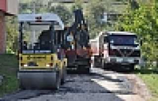 DİKMEN’DE ASFALT YAMA ÇALIŞMASI