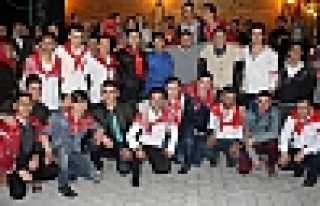 DİKMENLİLER ASKERLERİNİ UĞURLADI