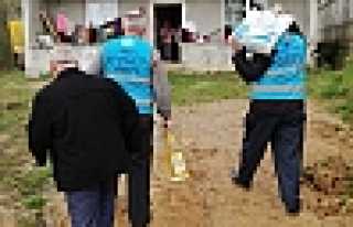 Din Görevlilerinden Gıda Yardımı