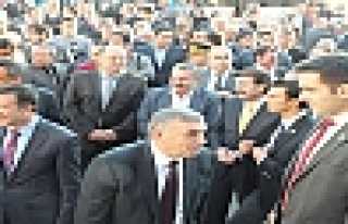 DİŞLİ VE SARAÇ BAKAN AVCI'YA AÇILIŞTA EŞLİK...