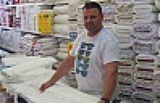 Ecel İşyerinde Yakaladı