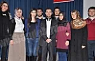 EĞİTİM FAKÜLTESİ ÖĞRENCİLERİNDEN SEMİNER