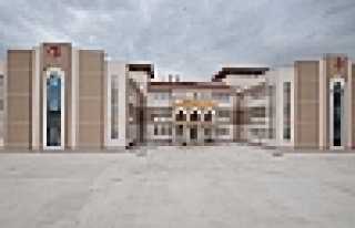 EĞİTİM ŞEHRİ HENDEK’E YENİ LİSE