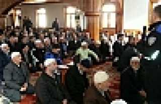 EMNİYET CAMİDE UYUŞTURUCU SEMİNERİ VERDİ