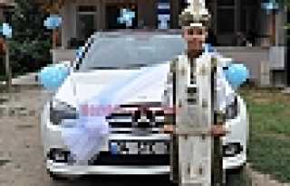 ENİS DELİKANLILIĞA ADIM ATTI