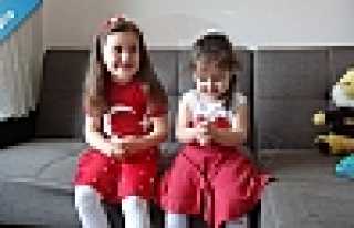 Evlerde 23 Nisan Coşkusu