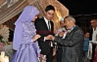 EVLİLİĞE İLK ADIMI ATTILAR