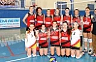 FİLENİN SULTANLARI HIZLI BAŞLADI