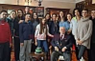 FİLENİN SULTANLARINDAN VEFA ZİYARETİ