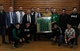 Finale Hendek’ten 4. Otobüs Kalkacak