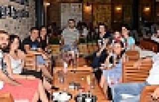 FUTBOLCU BEKİR ÇAKAR'DAN SÜRPRİZ