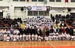 Geleceğin Şampiyonları Diplomalarını Aldı