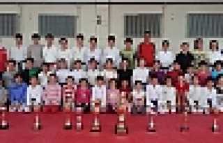 GELENEKSEL  KARATE LİGİ SONA ERDİ