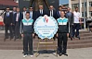 GENÇLİK HAFTASI ÇELENK TÖRENİ