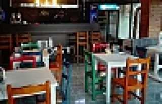 GİRİŞİMCİ BAYANLARDAN Bİ TOST HİZMETİ